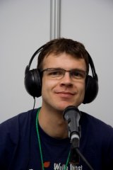 mn-7707-marco-im-glaesernen-studio.jpg
