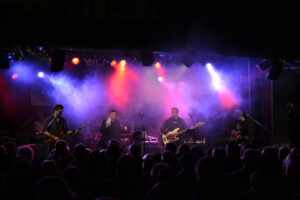 Band auf der ASF Bühne