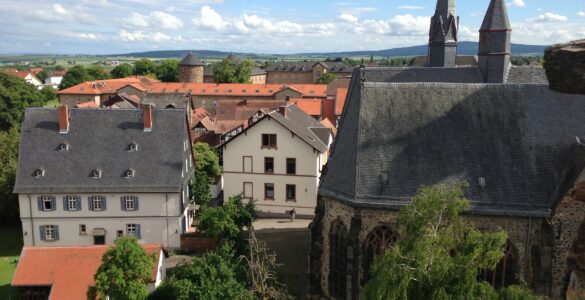 Blick auf das Sendezentrum